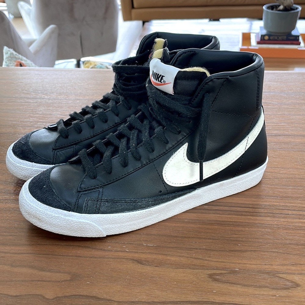 Nike Blazer Mid 77